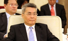 中聯辦副主任黃蘭發談依法落實香港普選